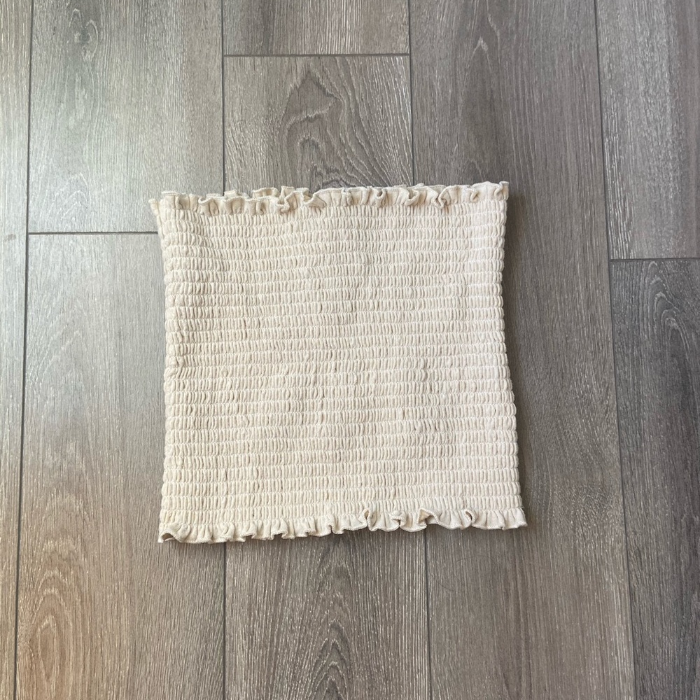 BRANDY MELVILLE/ JOHN GALT TUBE TOP